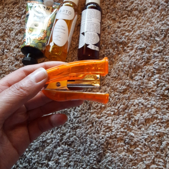 Back to school backpack essentials - Picture 5 of 13